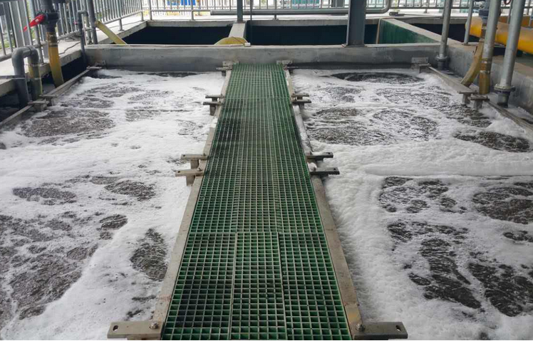 线路板废水处理使用液体聚合硫酸铁